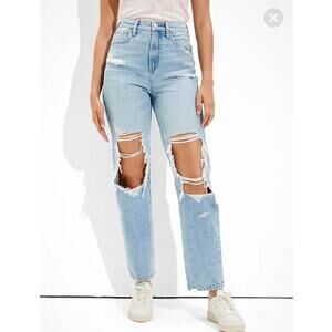American Eagle Ripped Highest Rise 90s Boyfriend Jean 10 Short Women’s Blue 3648